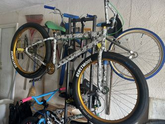 Like New SE Bike Moneylynch