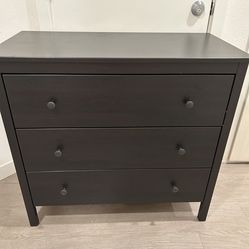 3 Drawer Dresser