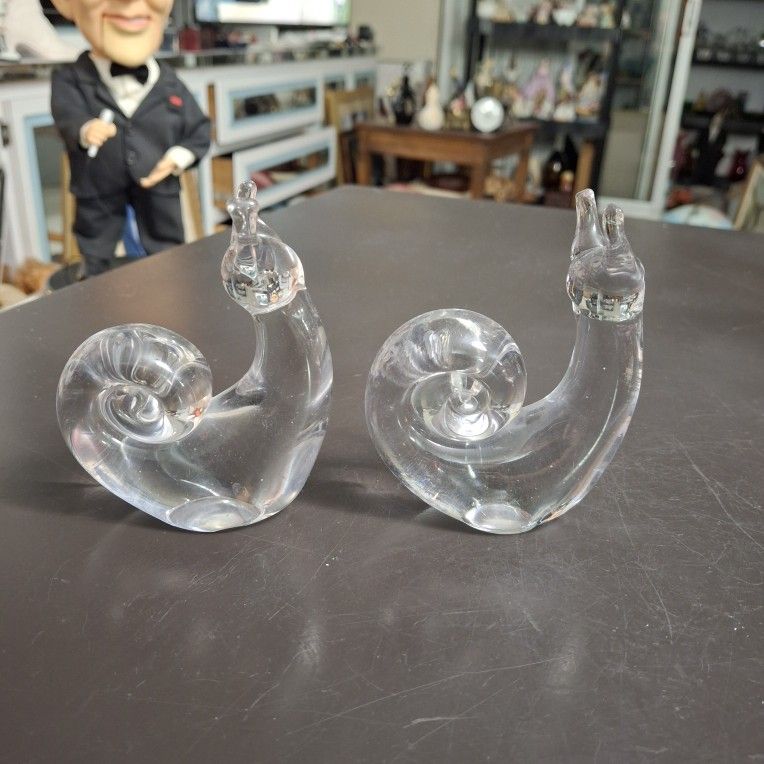 Beautiful Pair Of Clear Crystal Glass Snail 🐌  Paperweights By Caravan 4"H X 3"W