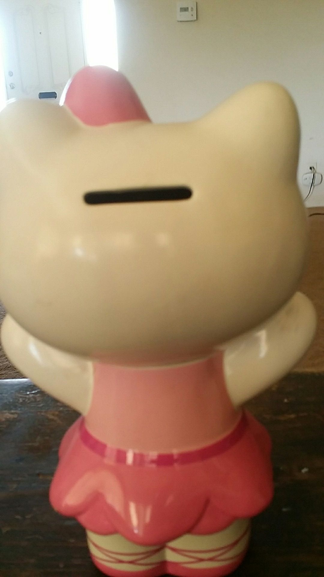 Hello kitty piggy bank