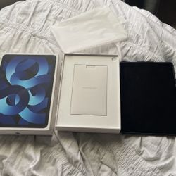 iPad Air  WiFi 64GB 5th Gen
