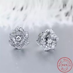 Diamond stud Earrings