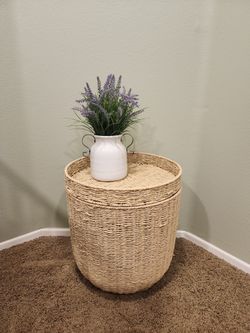Decorative Large Wicker Basket With Storage