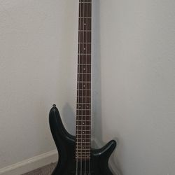 Base Guitar And Amp