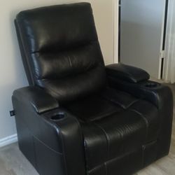 Power Recliner By Serta