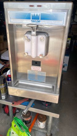 Taylor Ice Cream Machine/Soft Serve Shakes Restaurant Equipment