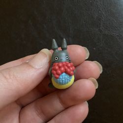 Anime My Neighbor Totoro No Face Toy Hayao Miyazaki Mini Garden PVC Action Figures Kids Toys  Please check my selling page for other clothes, luxury a