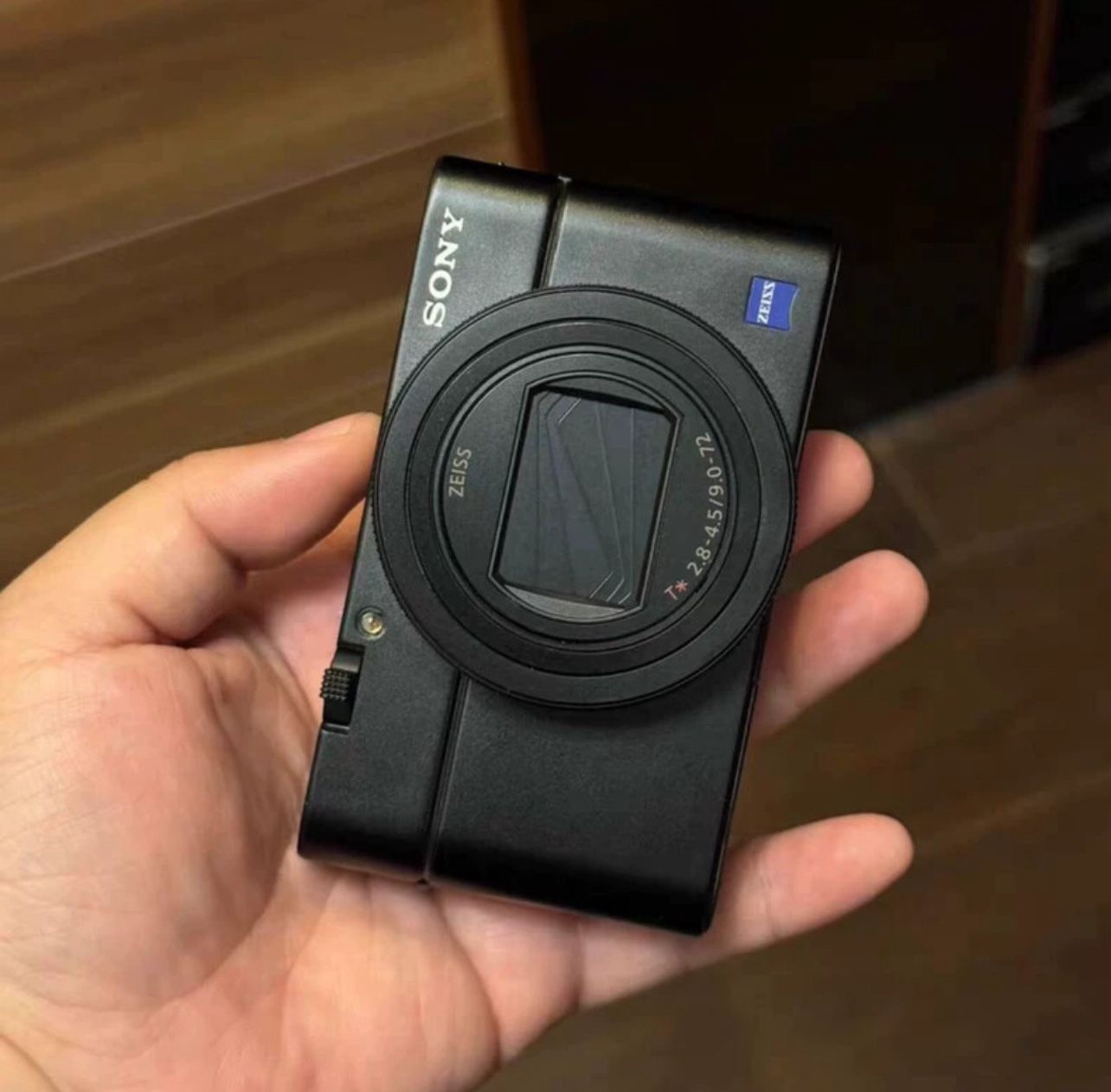 New Sony RX100 VII