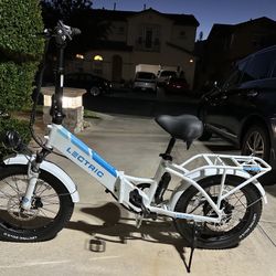 Lectric XP 3.0 Electric Bike w/ Accessories 
