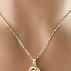 New. 14k Gold Necklace And Three Colors Pendant 