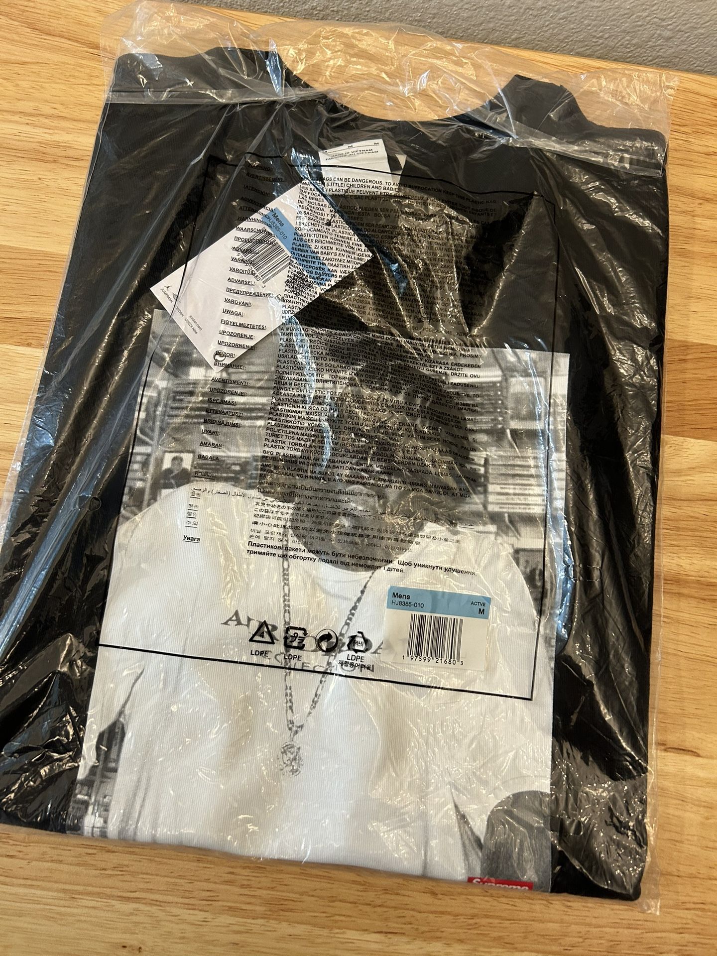 Size M - Supreme Jordan Biggie Black T-shirt