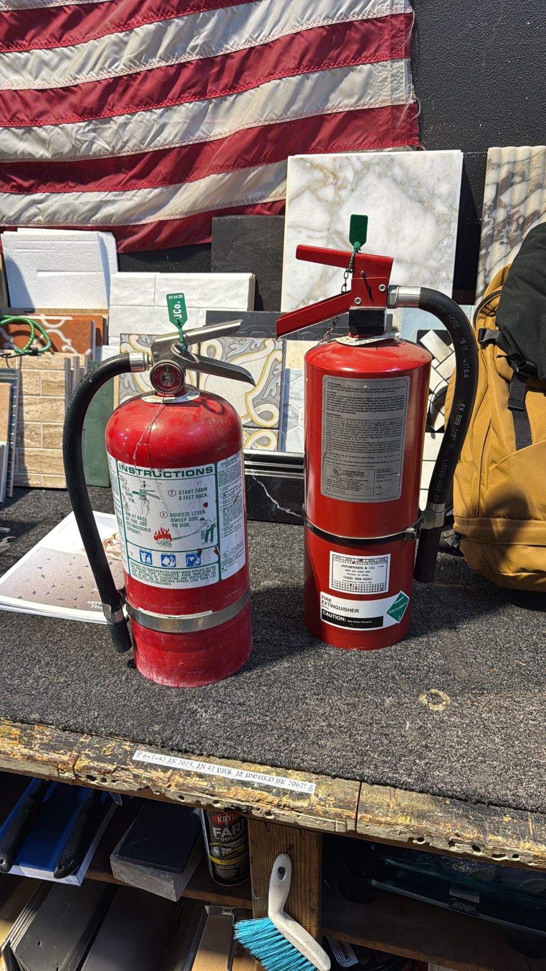 Halon Fire extinguisher/ never used