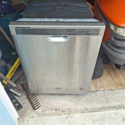 Whirlpool Dishwasher Used 