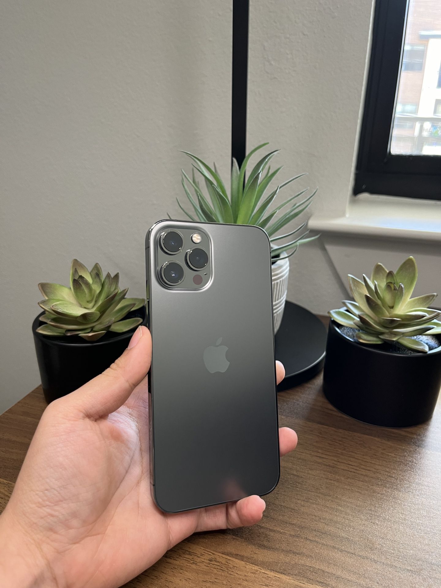 iPhone 12 Pro Max 256gb Graphite 🖤⭐️Unlocked Any Carrier! Verizon AT&T Cricket T-mobile Metro Mexico Tambien 🇲🇽 international