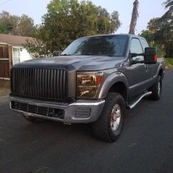 Ford F250 Heavy Duty Xlt V8 6.2 De Venta!