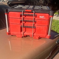 Milwaukee Pack out Drawers