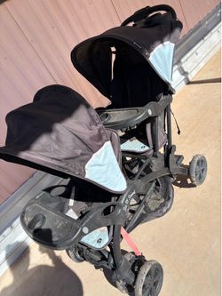 Baby Strollers & Carseats