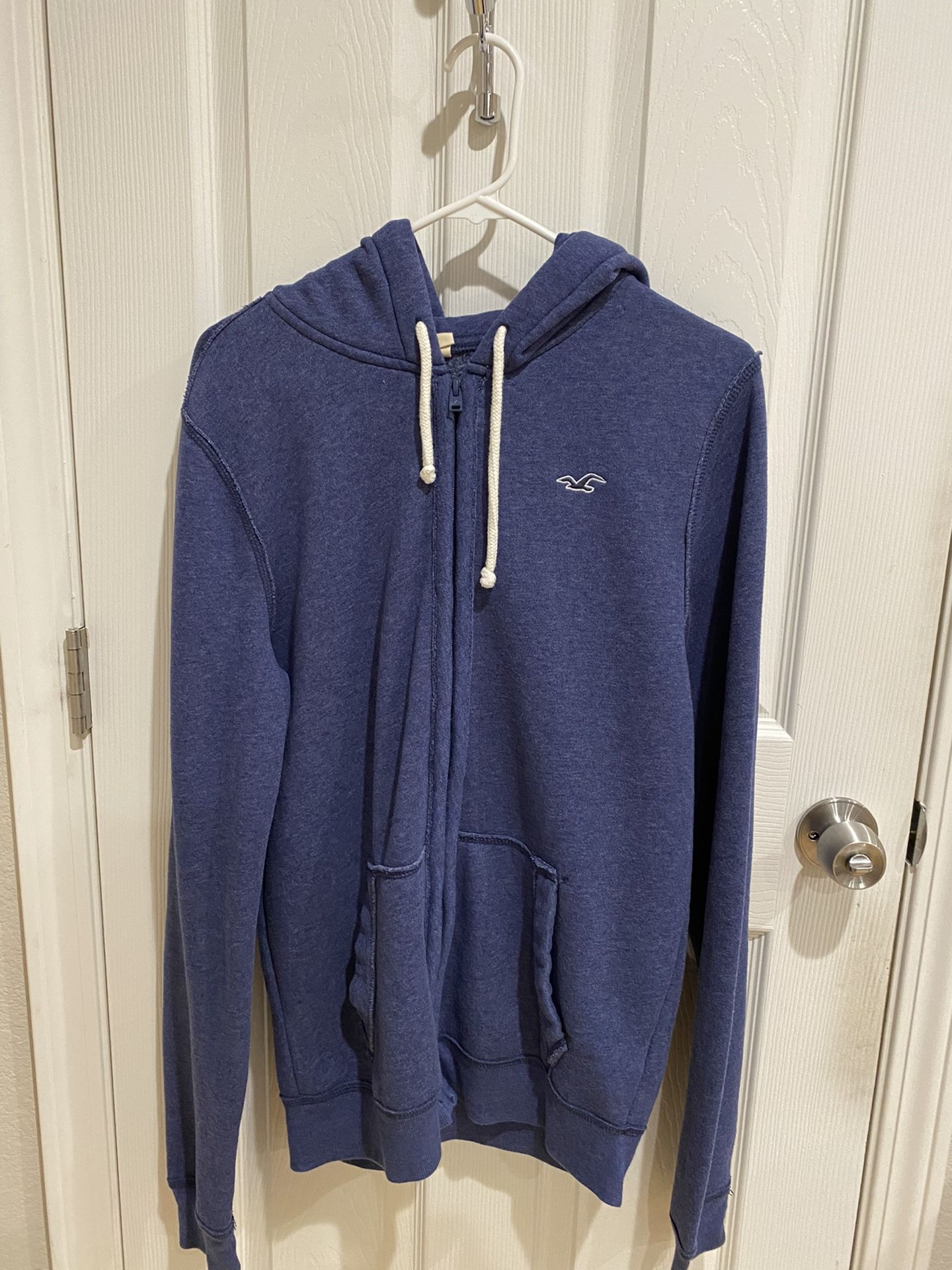 Like New Mens Hollister Hoodie, Size M