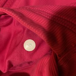 Lululemon Women’s Hot Pink Zip Up Hoodie Size 6 Thumbnail