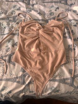 Skylar rose bodysuit size small