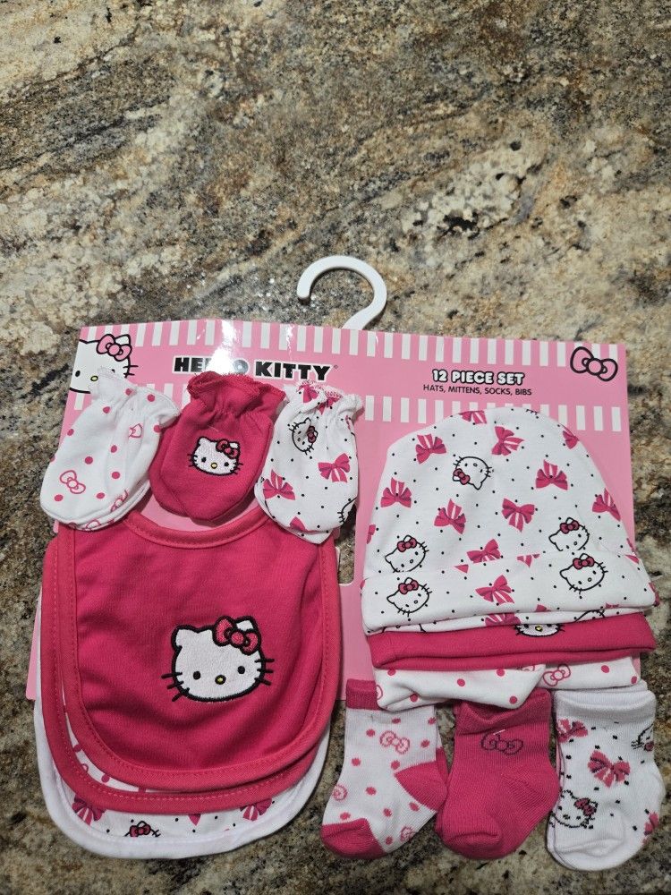 12-Piece Hello Kitty Set