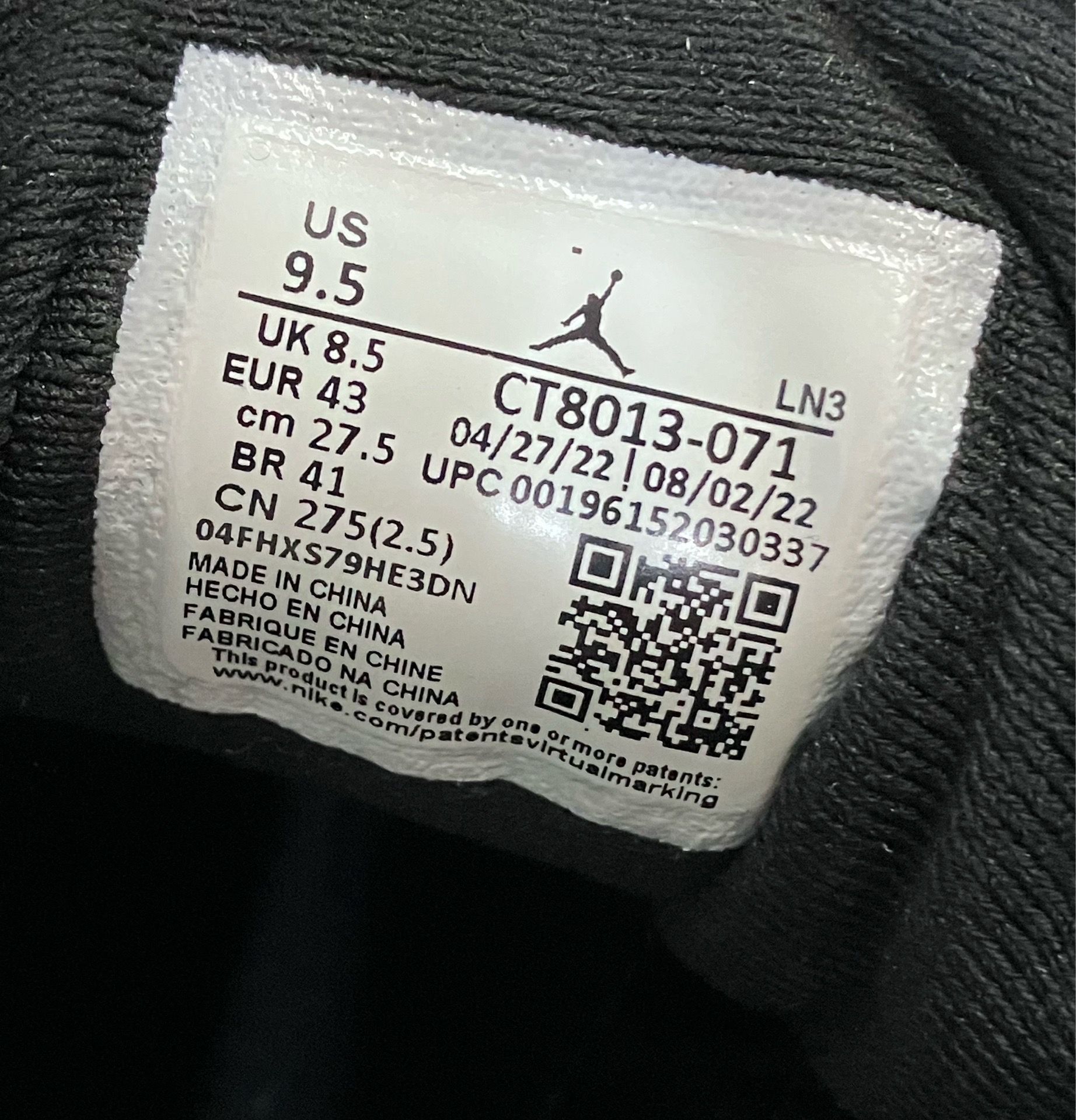 Air Jordan 12 Retro Black Taxi display picture 3