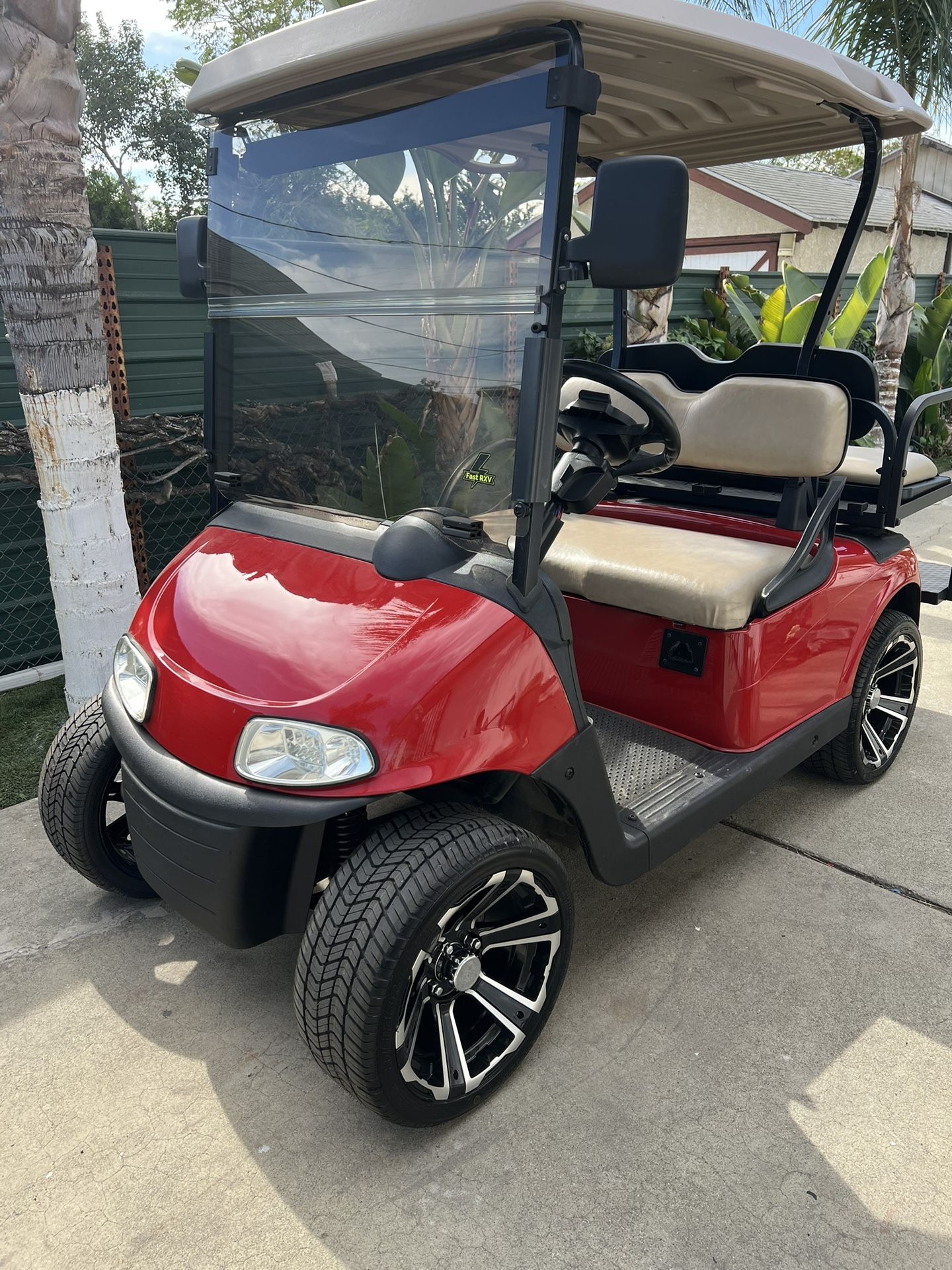 Golf Cart 