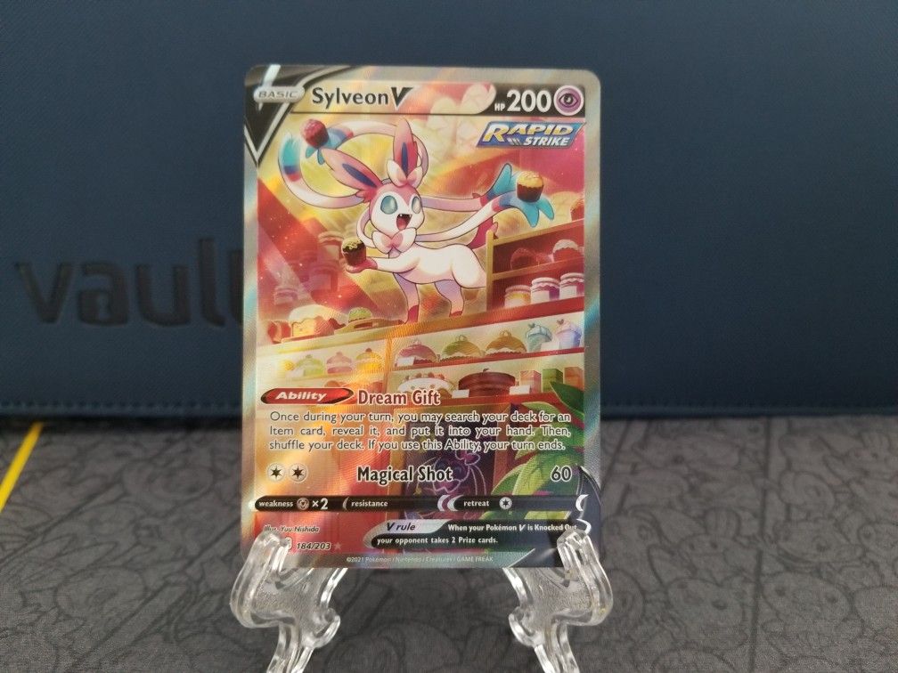 Sylveon-V (184/203), Busca de Cards