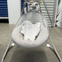 Fisher Price Baby Swing 