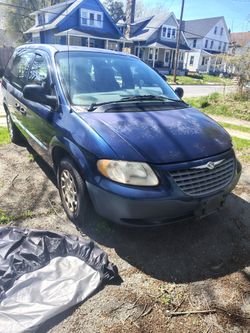 2001 Chrysler Voyager