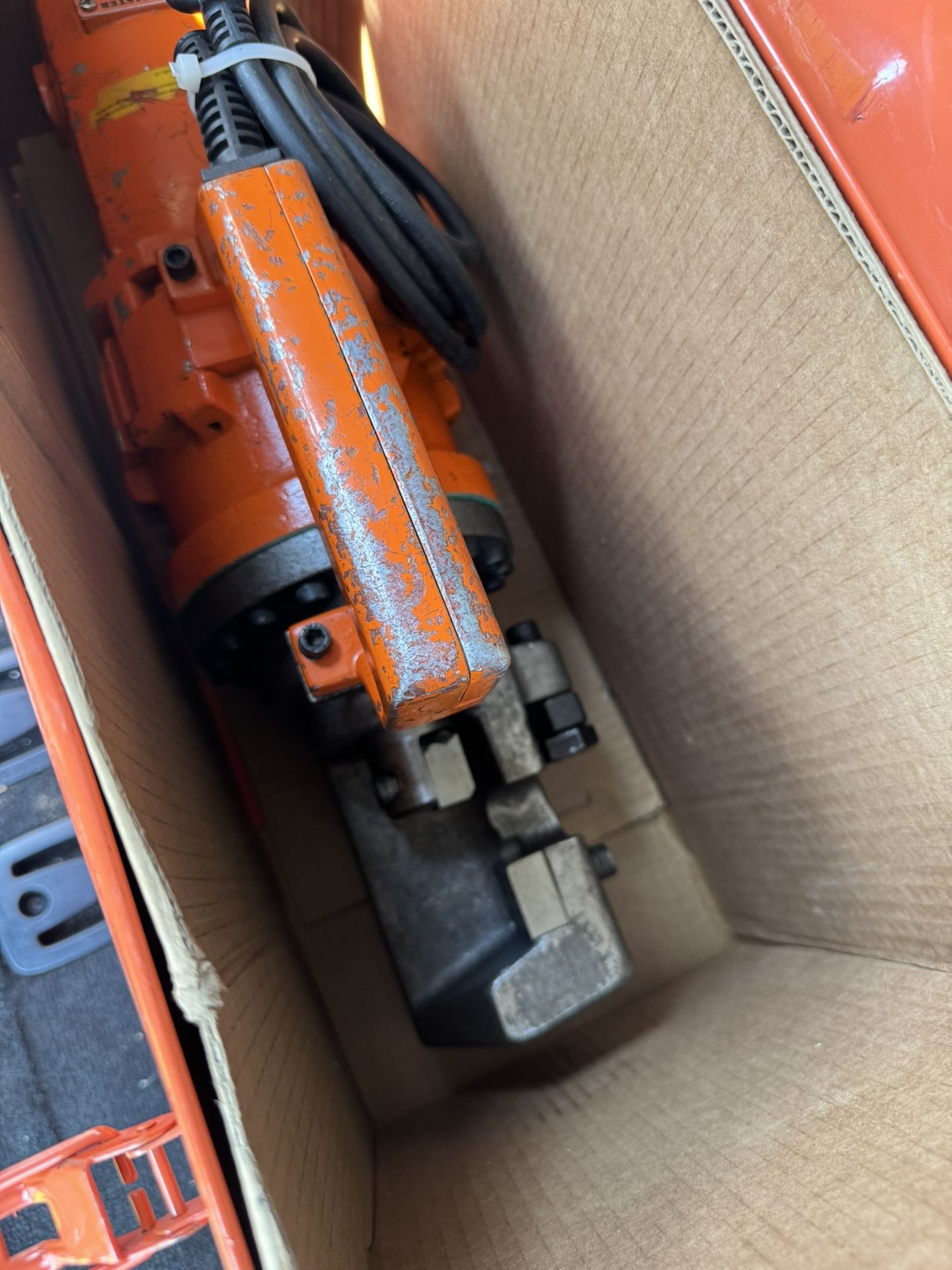 1” Hydraulic Rebar Cutter Excellent Condition 