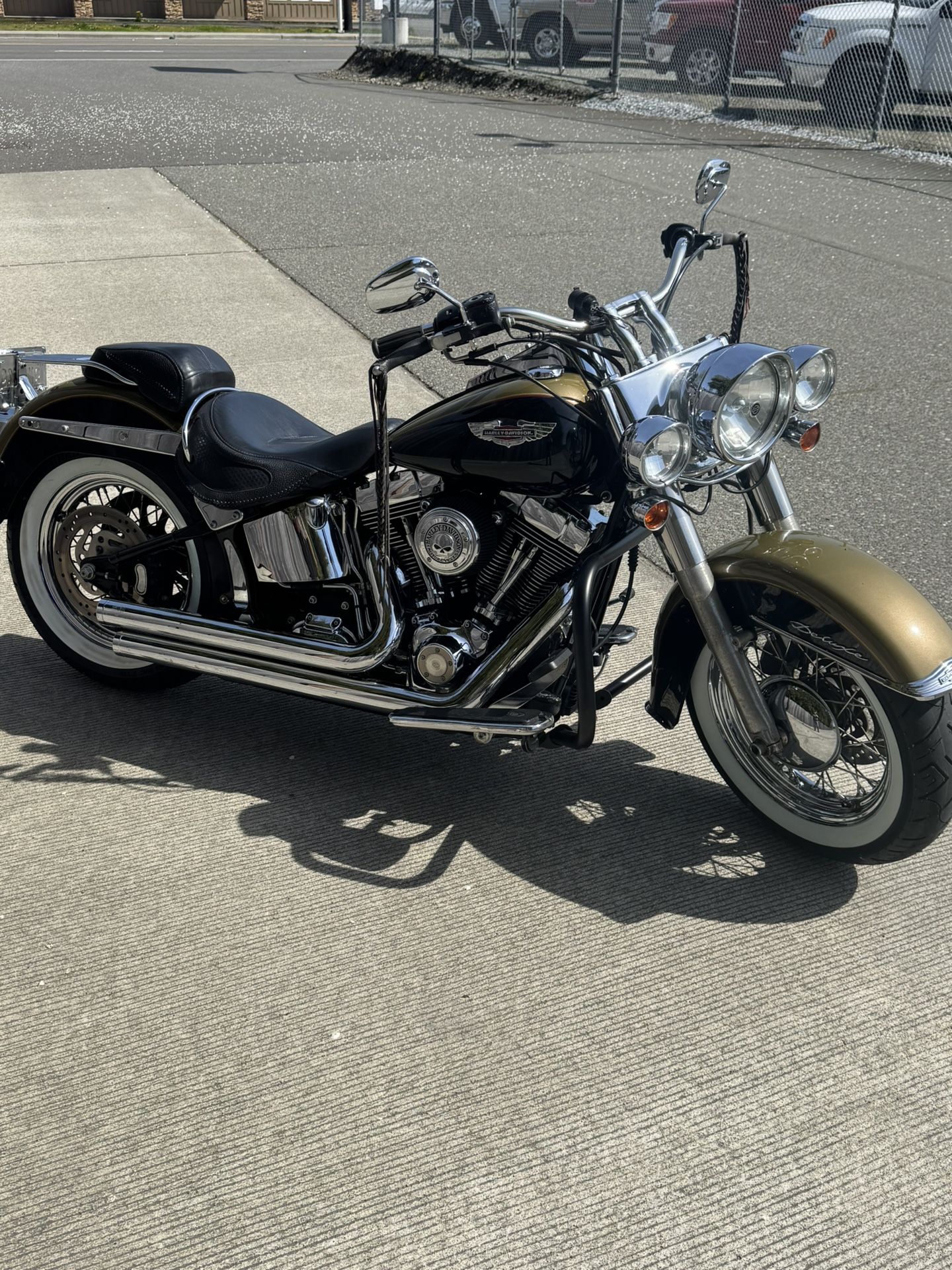 Harley Davidson Deluxe