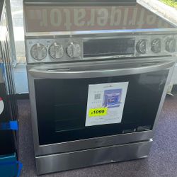Stove Slide In New Open Box Scratch And Dents 