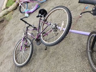 Mountain Bike 6 Speeds  Red