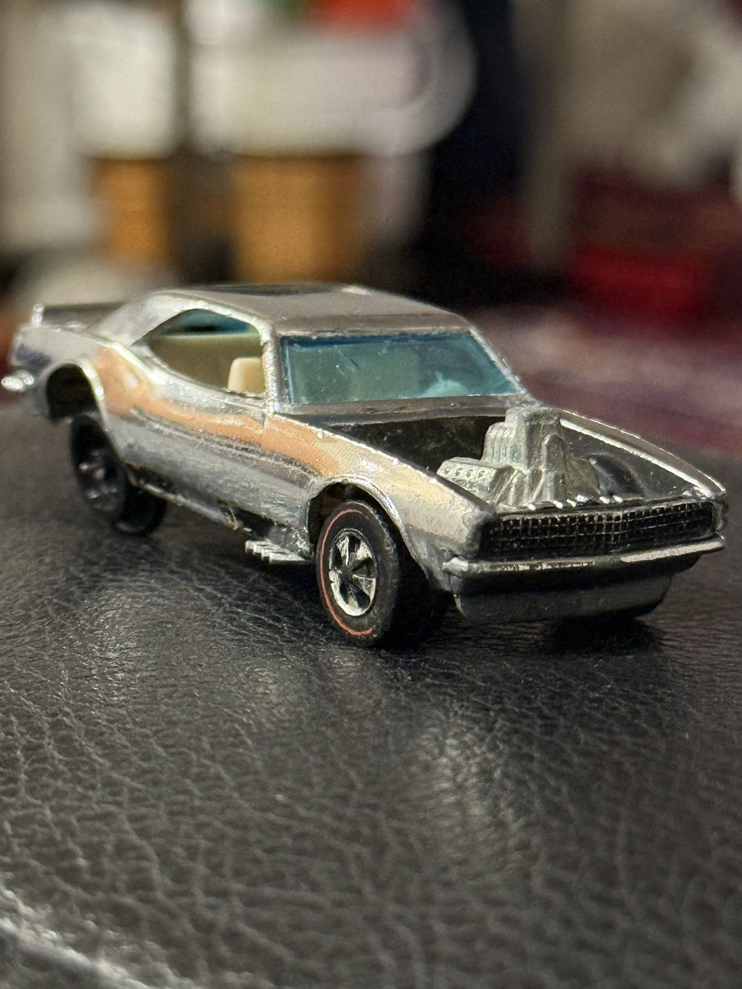 Hot Wheels 1969 Heavy Chevy – Redline – Missing 1 Wheel – Vintage