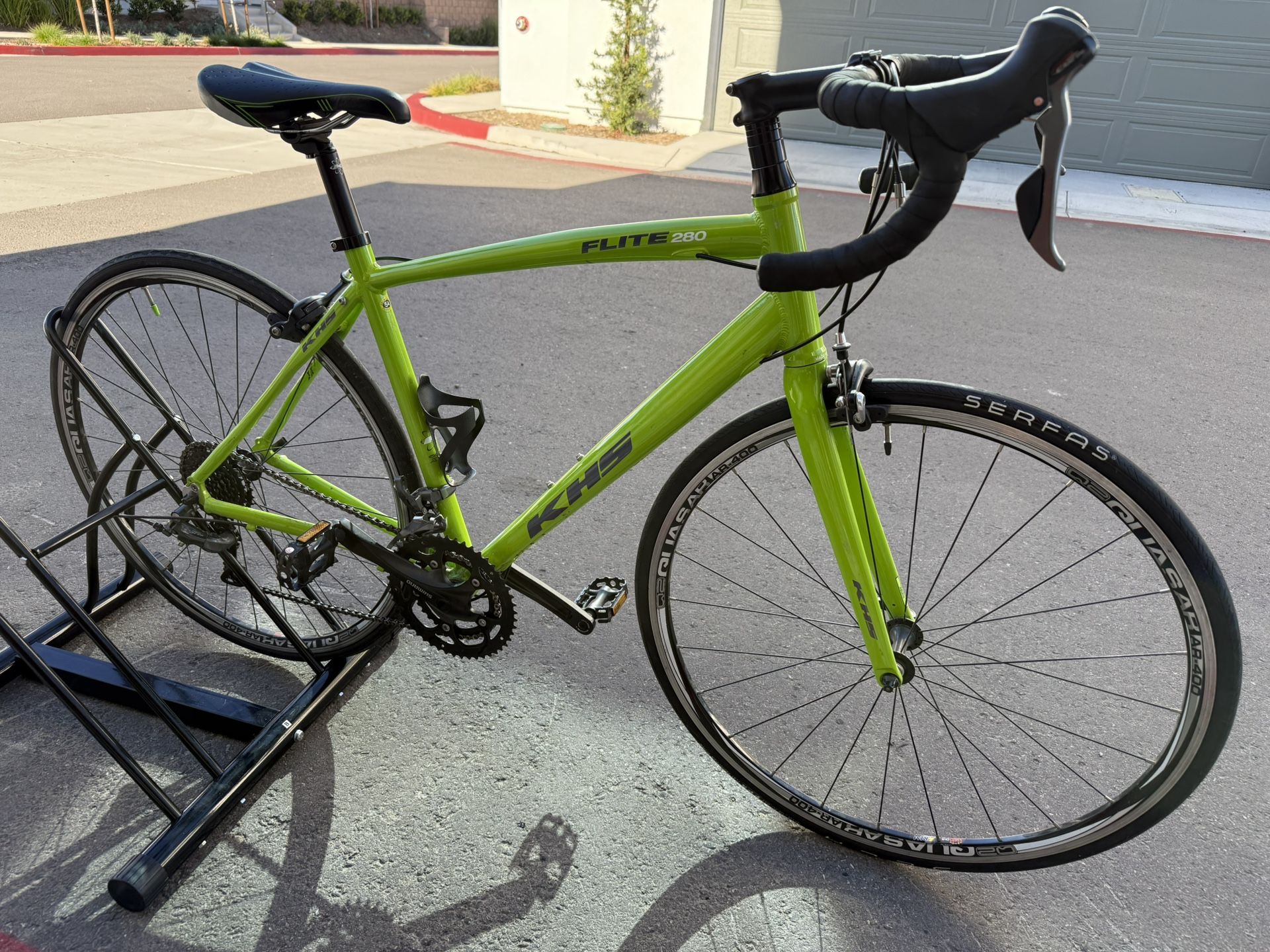 2020 KHS Flite 280 Road Bike - Lightly Used, Excellent Condition