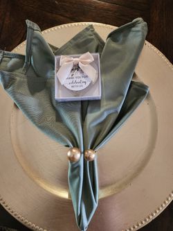 WEDDING ITEMS  FOR SALE