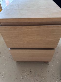 Wood dresser $15