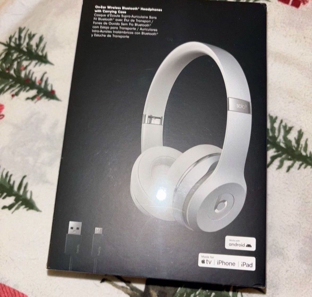 Beats solo head phones