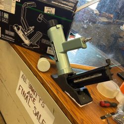 Metabo 2-in 1floring Nailer 