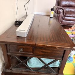Solid Wood Lift-Top Coffee Table with Ample Storage