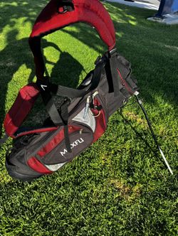MAXFLI Lightweight Stand Golf Bag – Dual Strap – Great Condition