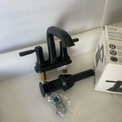 Kohler Ealing Matte Black 2-Handle 4-in centerset WaterSense Mid-arc Bathroom Sink Faucet with Drain K-R33043-4D-BL