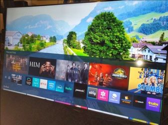 80" Samsung Chrystal Smart Tv 4k Excellent Condition has no legs.  Come with remote