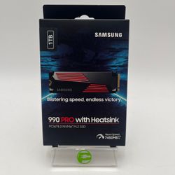 New Samsung 2280mm 990 Pro 1TB M.2 NVMe Gen 4.0 x 4 SSD MZ-V9P1T0