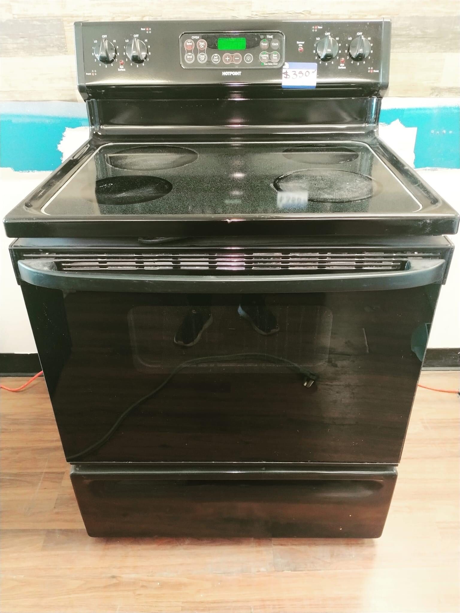 Hot Point Glass Top Stove