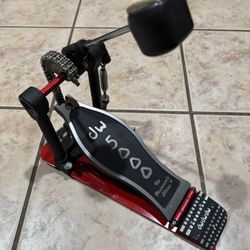 DW5000 DW 5000 Series Accelerator Single Bass Drum Pedal - Used (Good Condition)