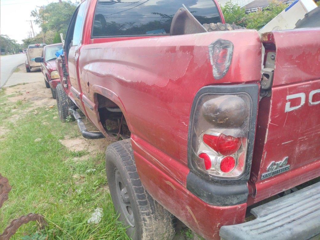 1999 Dodge Ram 1500