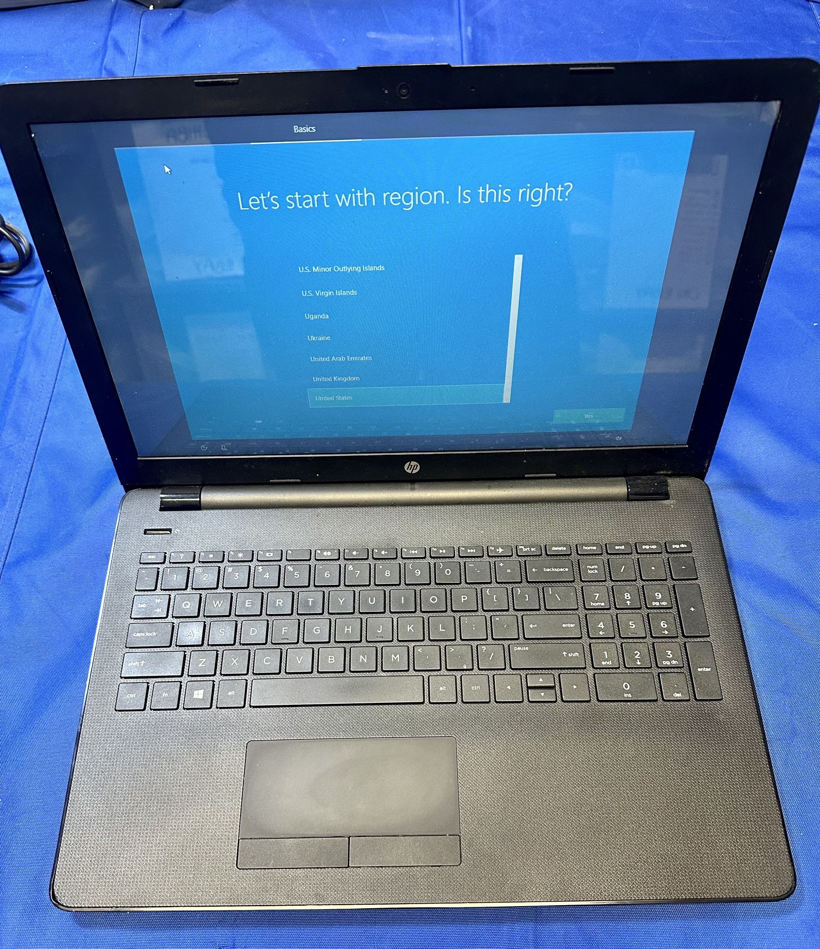 Hp Pavilion 15.6” Radeon R4 5 Core Windows 10 Laptop