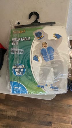 Costume